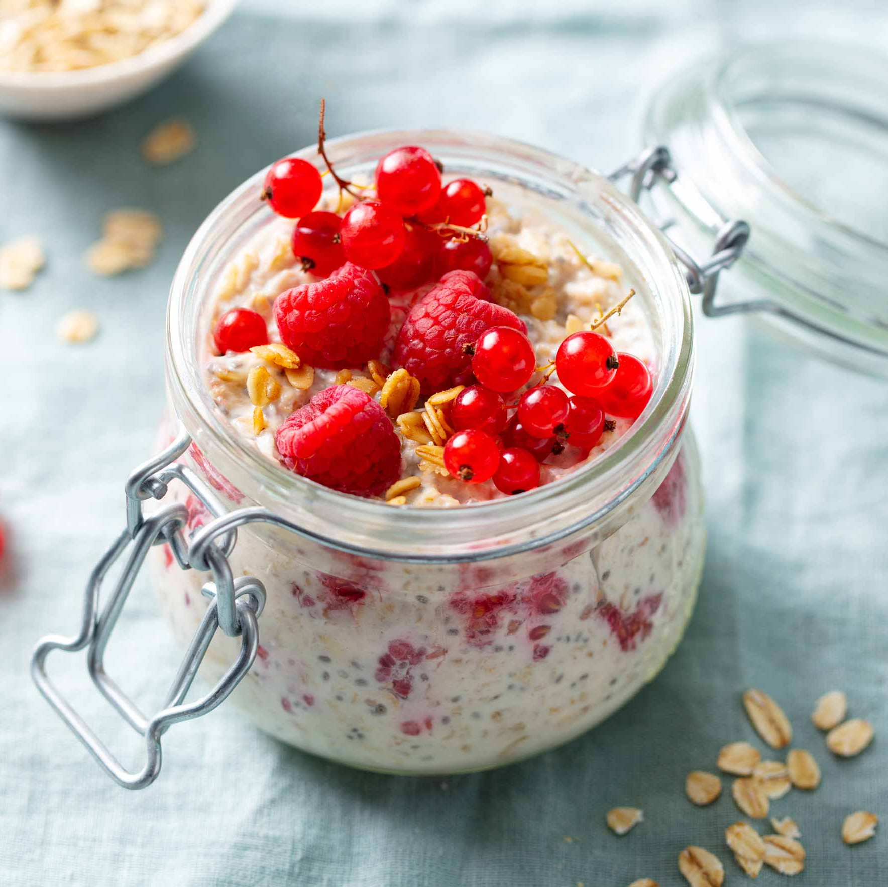 Overnight Oats Saisonprodukt Juni: regionale Beeren